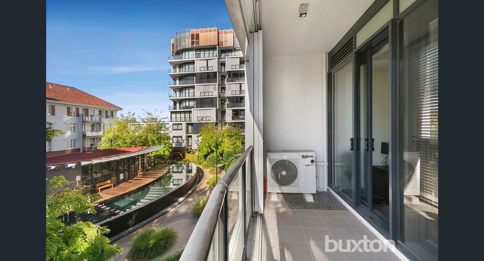 Gallery: 203/539 St Kilda Road