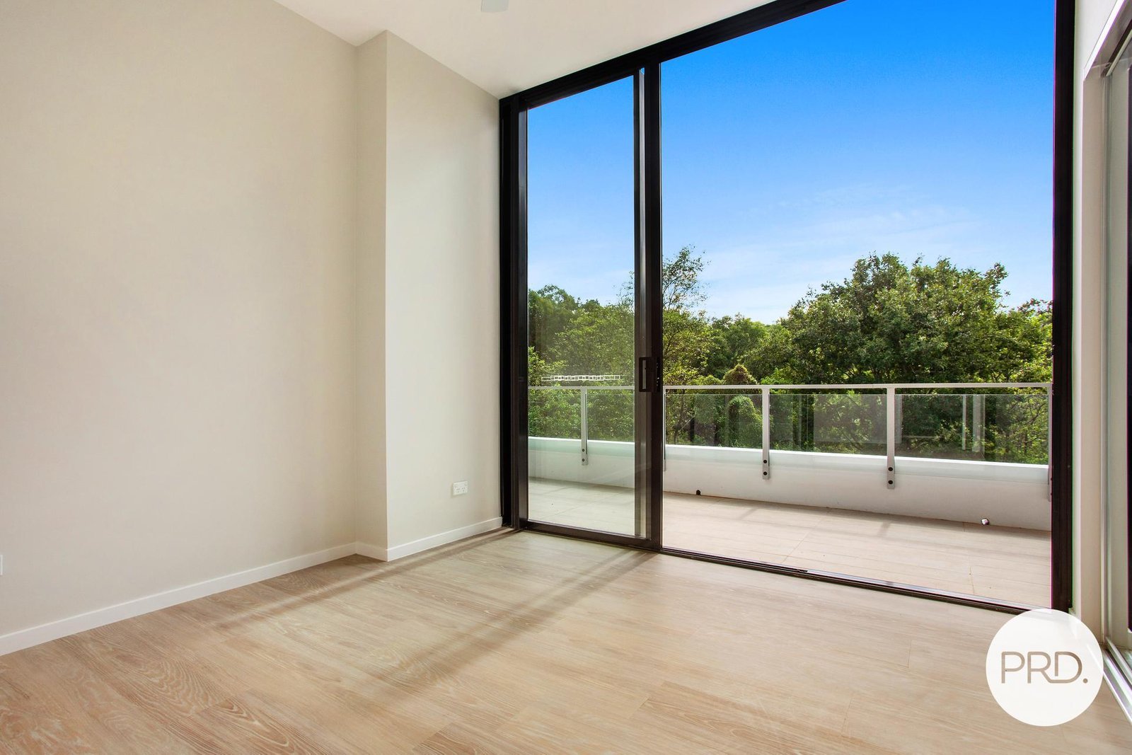 203/6 Tonga Place PARKWOOD 3