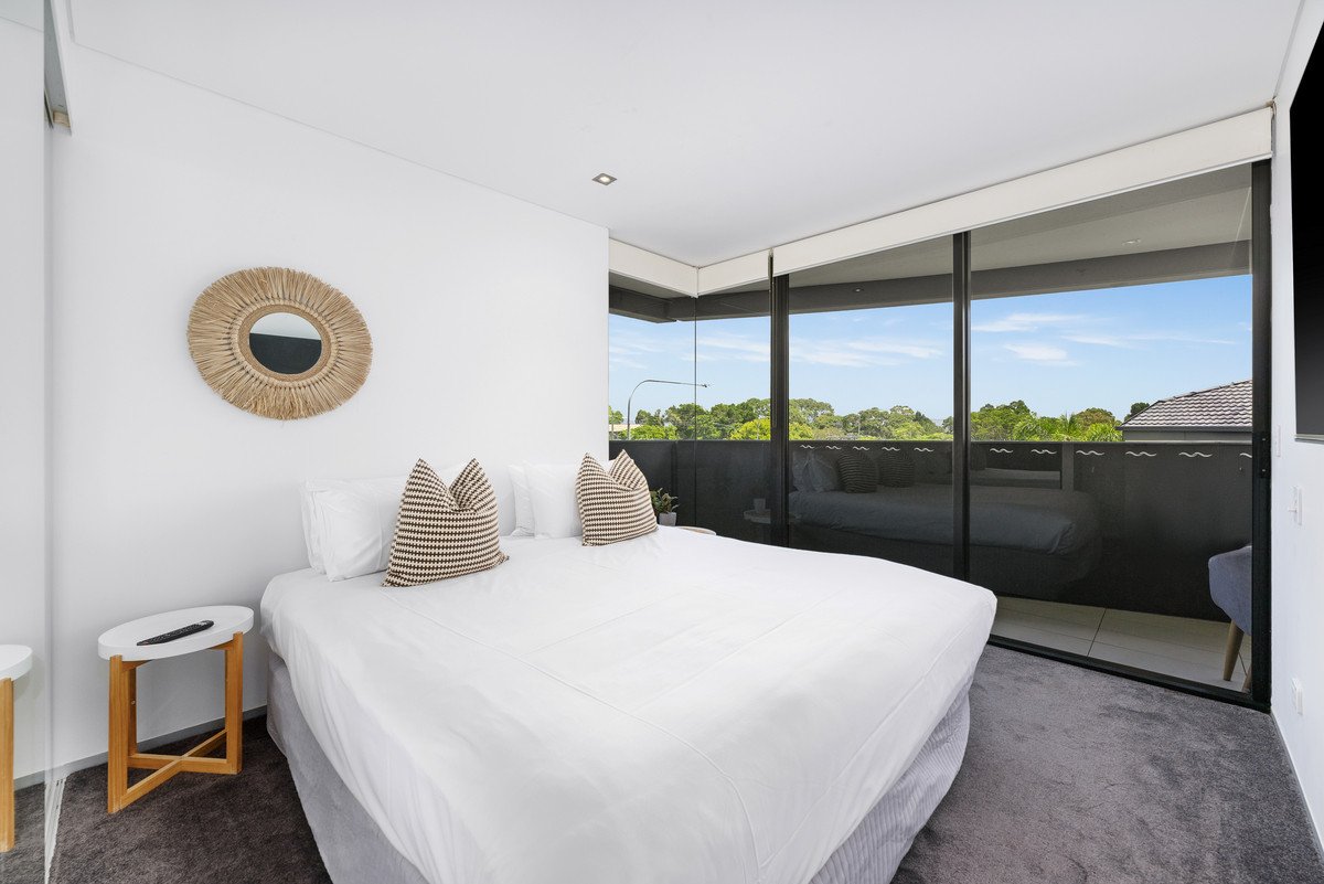 2036/2-14 The Esplanade Burleigh Heads 9