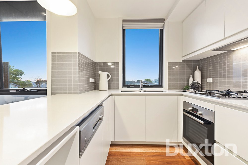 Gallery: 203/650 Centre Road