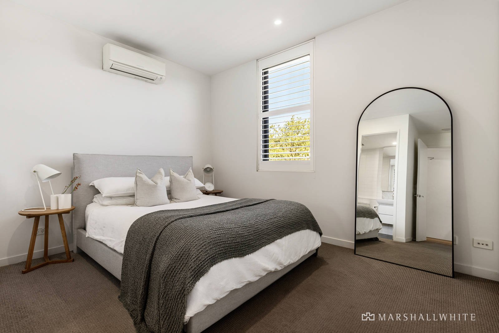 203/687 Toorak Road, Kooyong, VIC