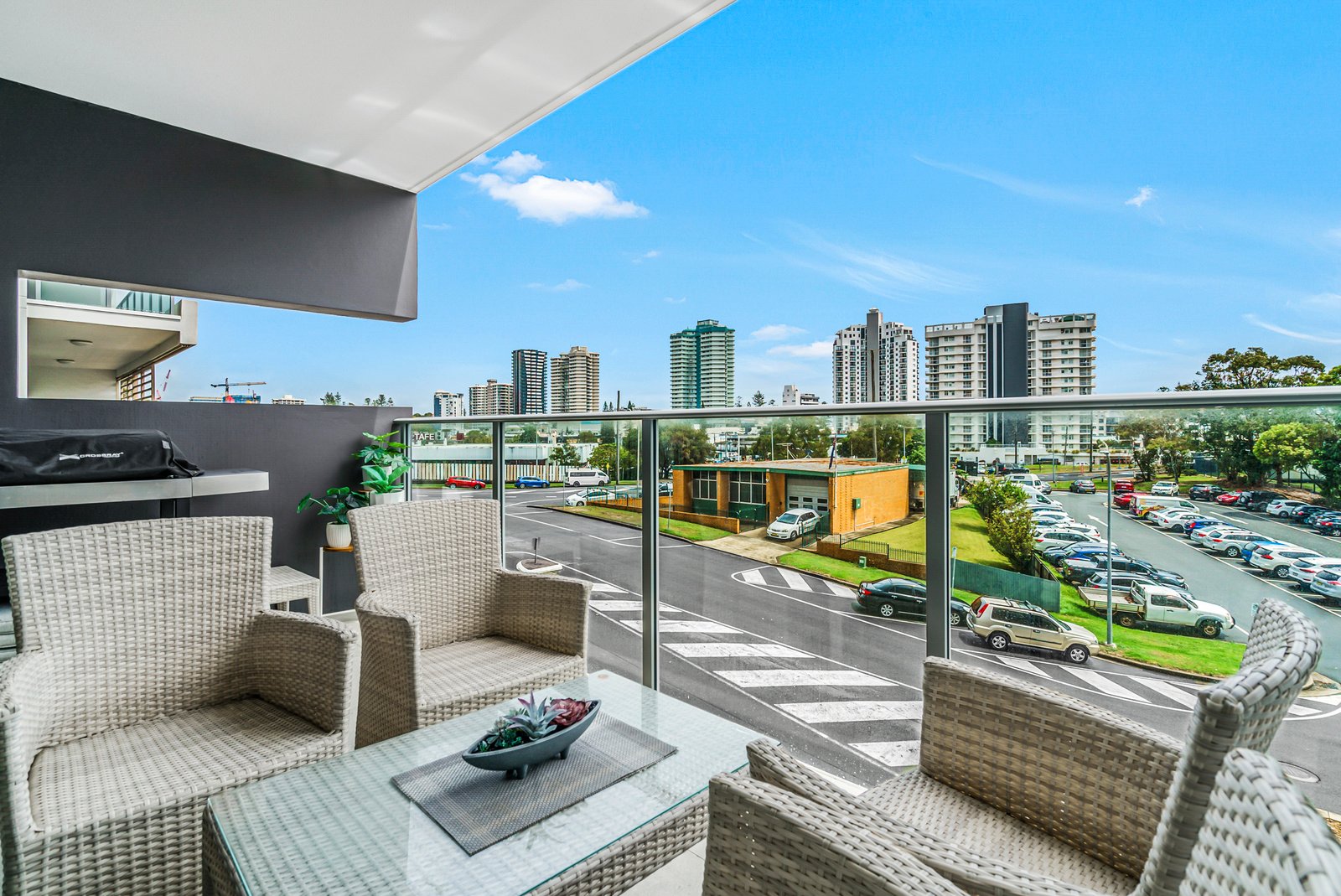 2037/9 Enid Street TWEED HEADS 3