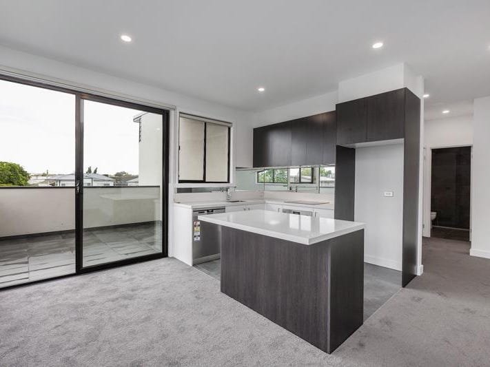 Gallery: 203/83 Fehon Street
