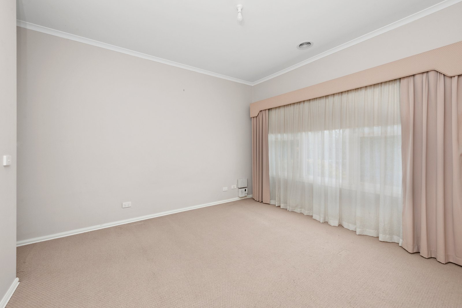 Gallery: 203A Crompton Street