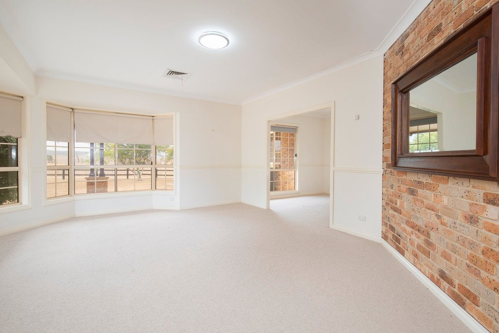 204 Anambah Road ANAMBAH 4