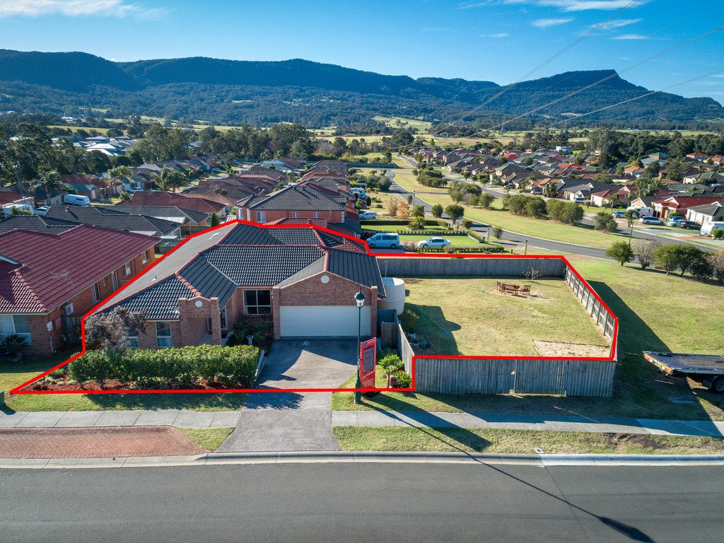 204 Bong Bong Road HORSLEY 1