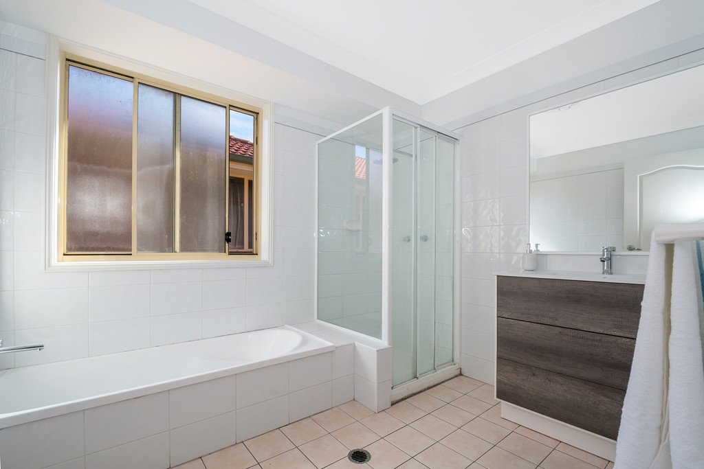 204 Bong Bong Road HORSLEY 9