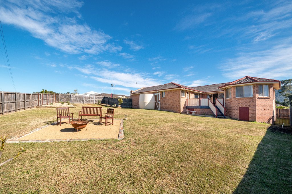 204 Bong Bong Road HORSLEY 11