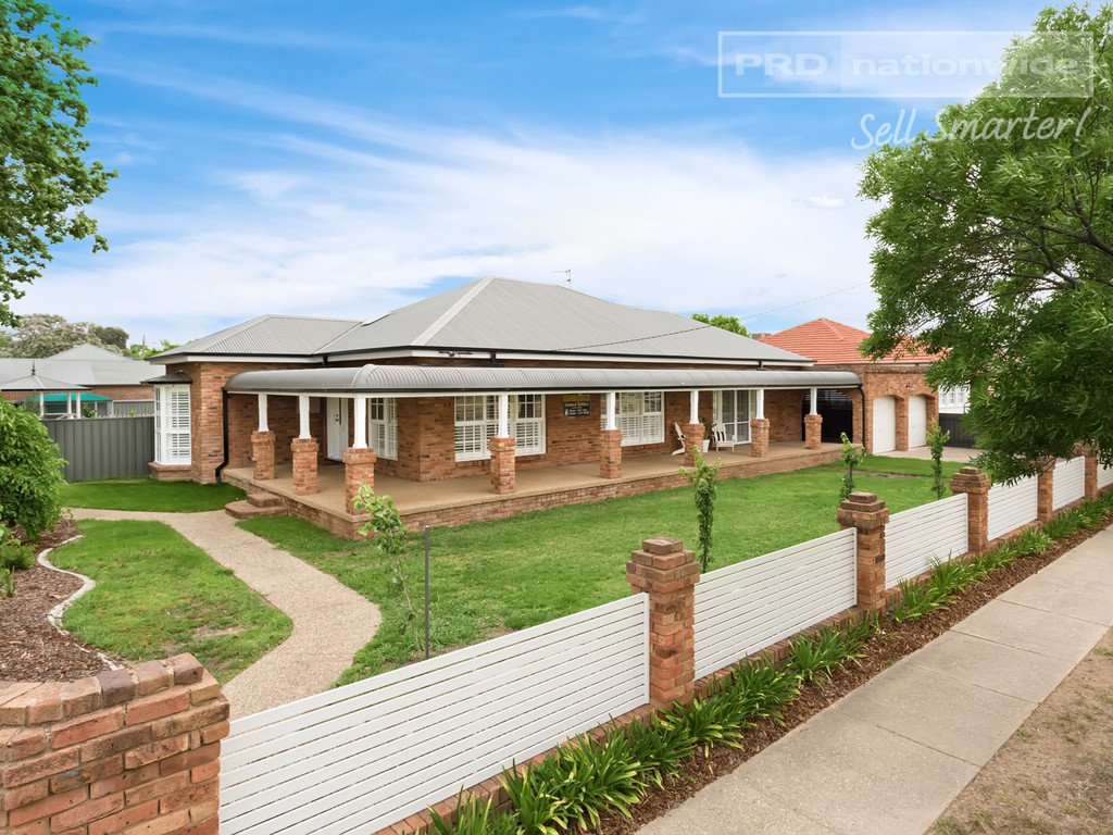 204 Kincaid Street WAGGA WAGGA 1