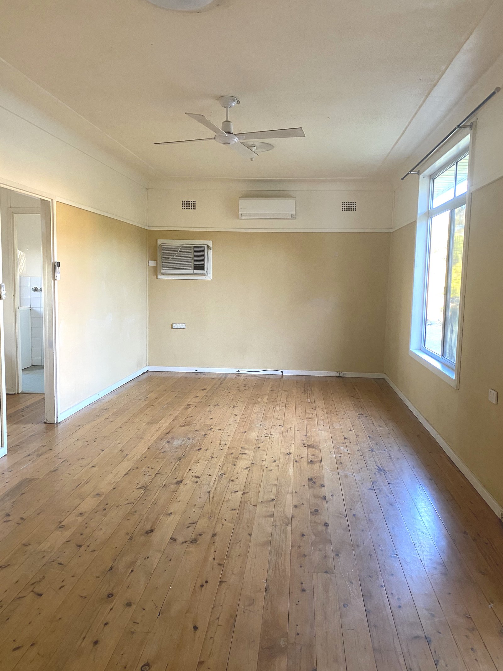 204 Sandgate Road BIRMINGHAM GARDENS 2