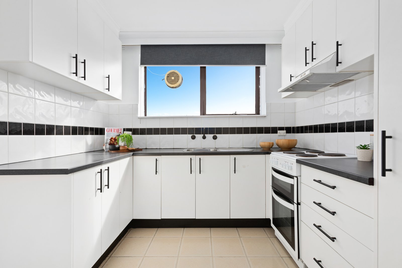 Gallery: 20/402 Nepean Highway