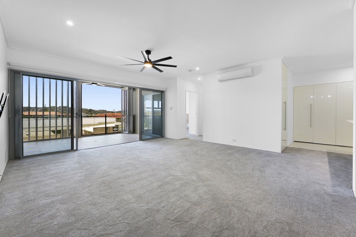 204/1 Toombul Avenue MIAMI 3