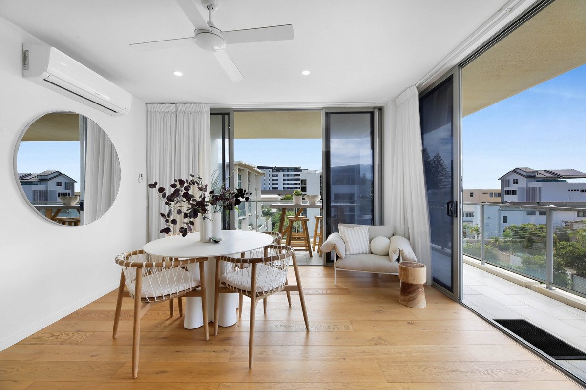 204/10 Third Avenue Palm Beach 5