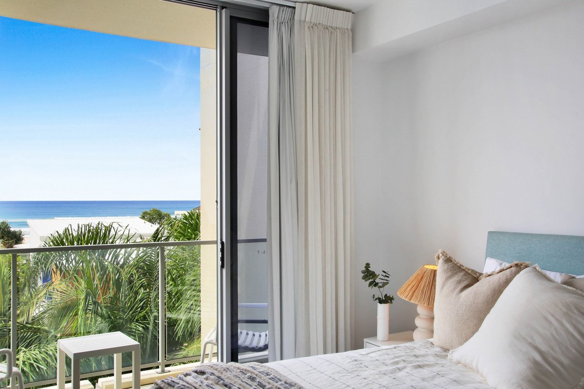 204/10 Third Avenue Palm Beach 13