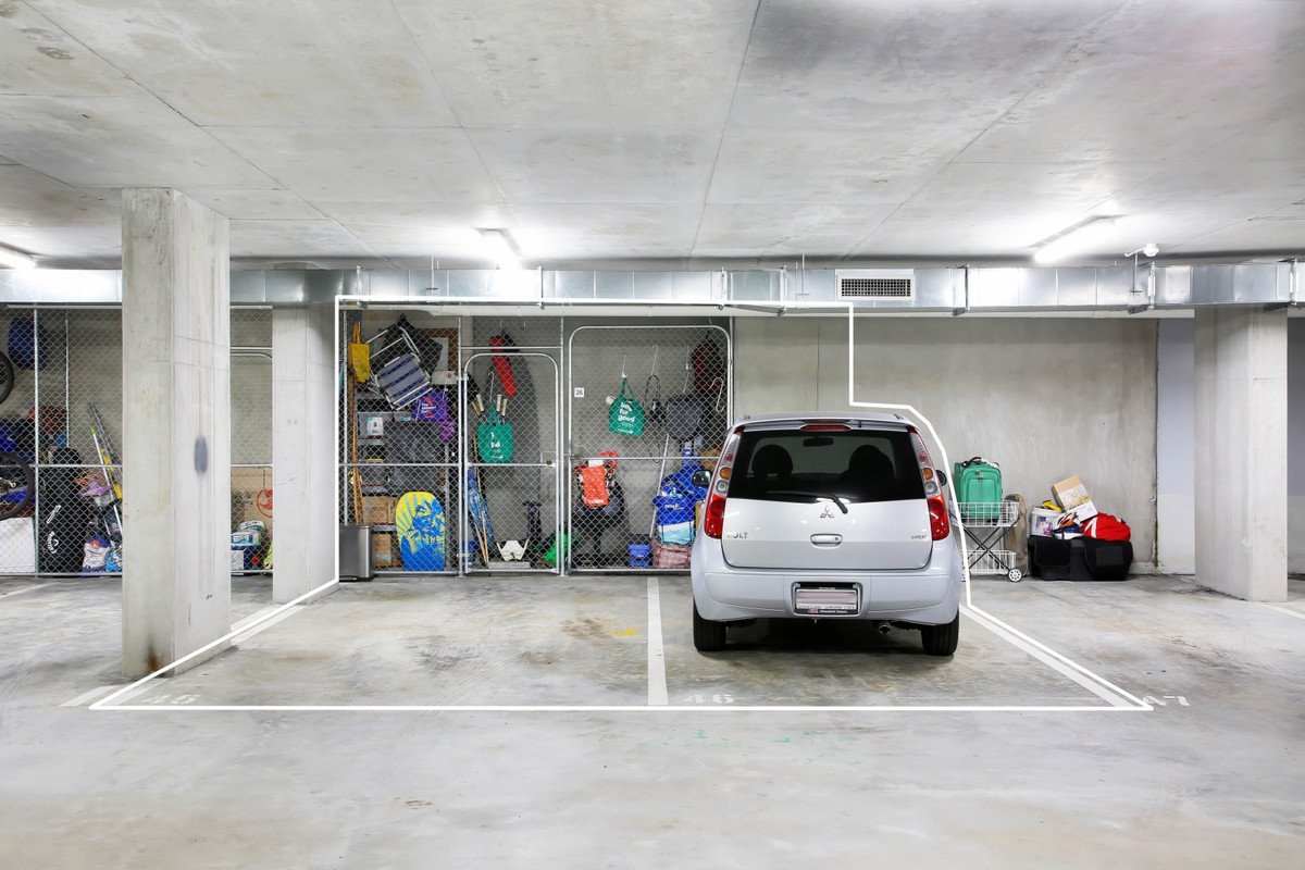 204/10 Third Avenue Palm Beach 28