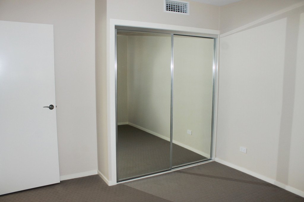 204/10 Wyndham Avenue BOYNE ISLAND 17