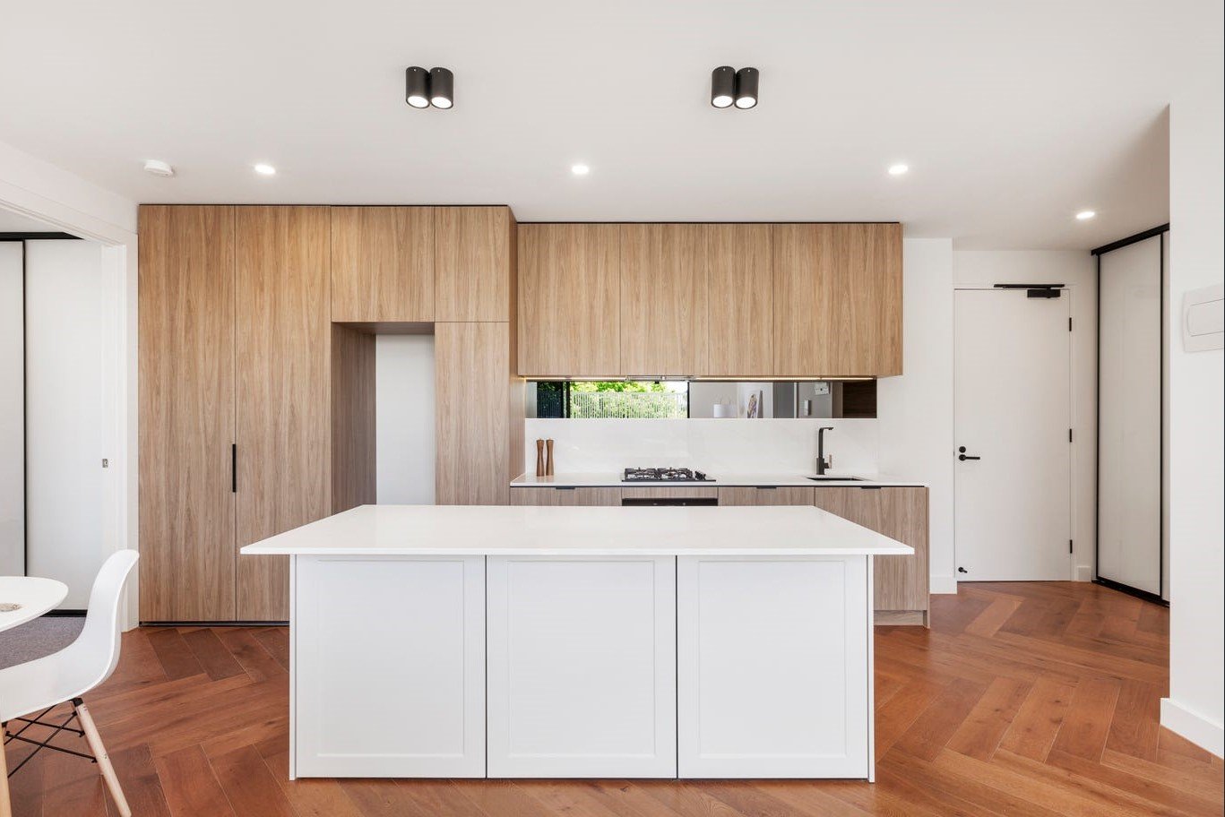 Gallery: 204/1054-1058 Nepean Highway
