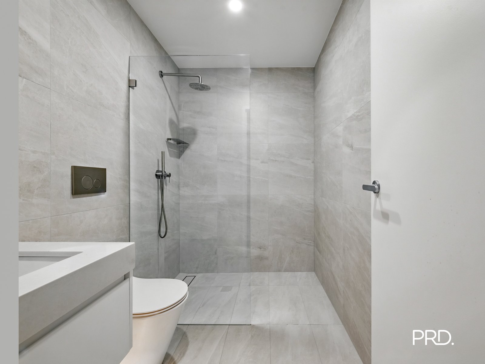 204/10A John Tipping Grove Penrith 7