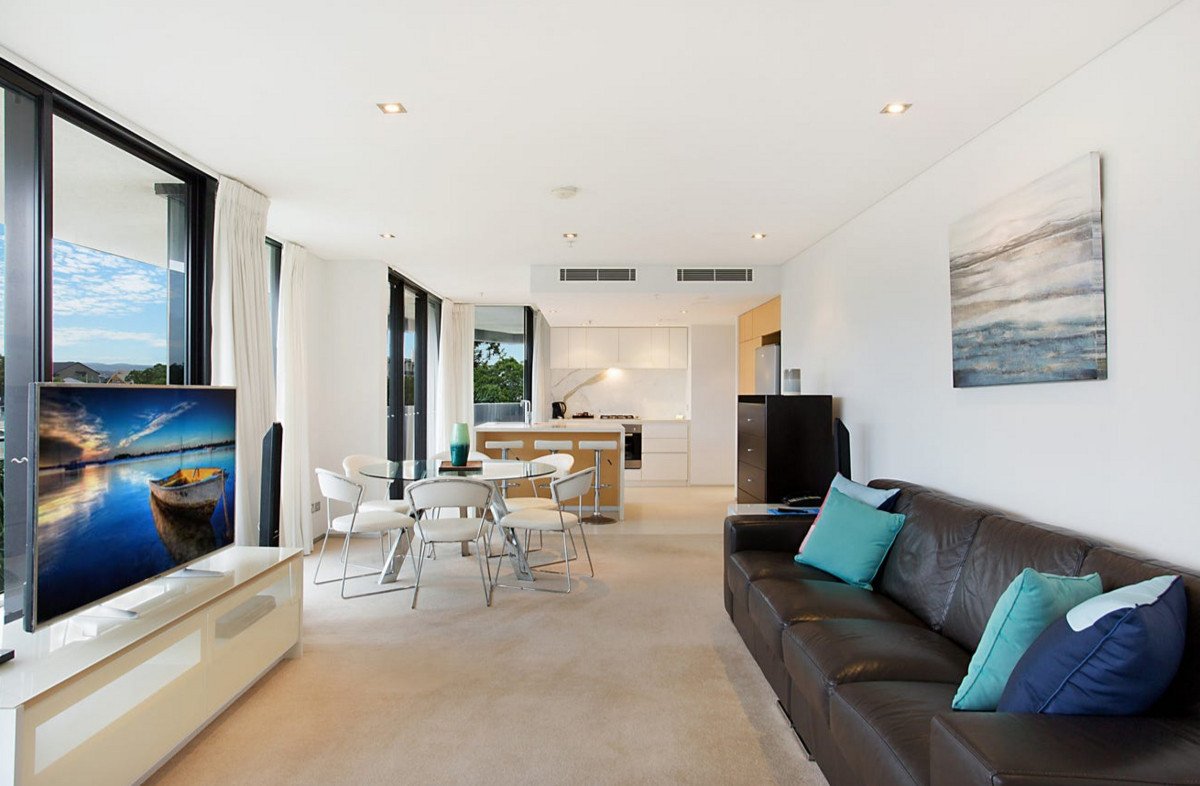 2041/2-14 The Esplanade Burleigh Heads 10