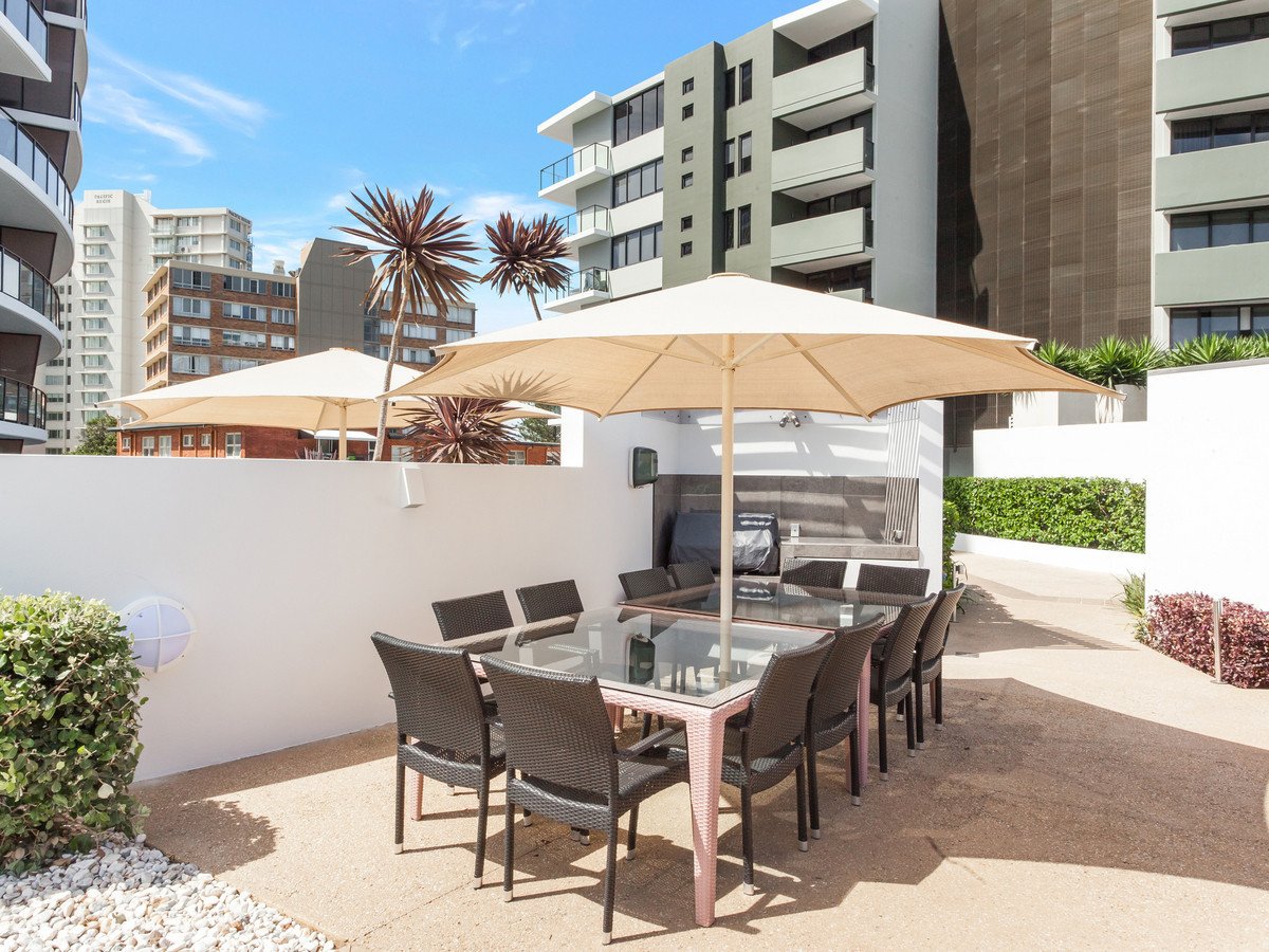 2041/2-14 The Esplanade Burleigh Heads 14