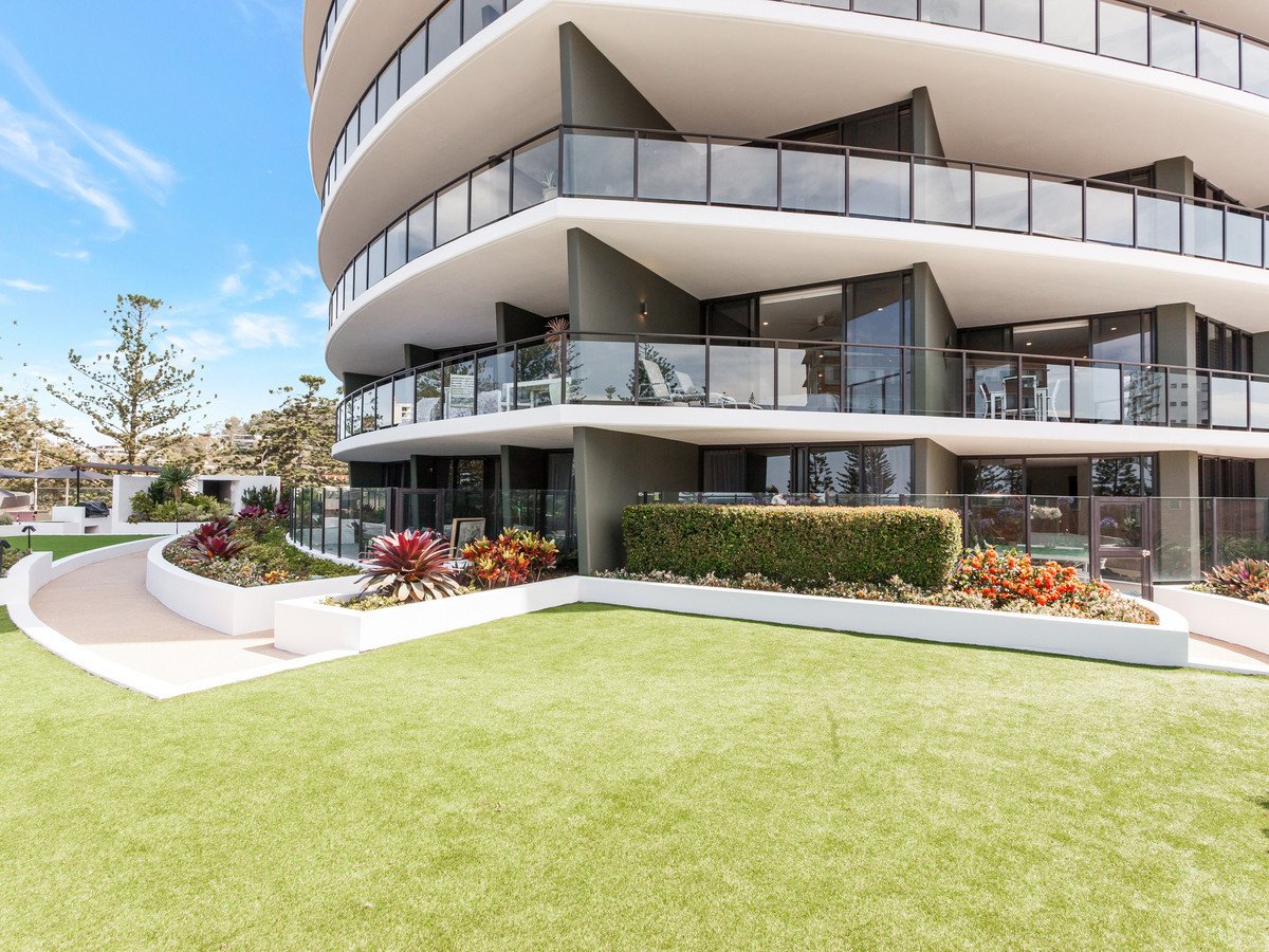 2041/2-14 The Esplanade Burleigh Heads 16