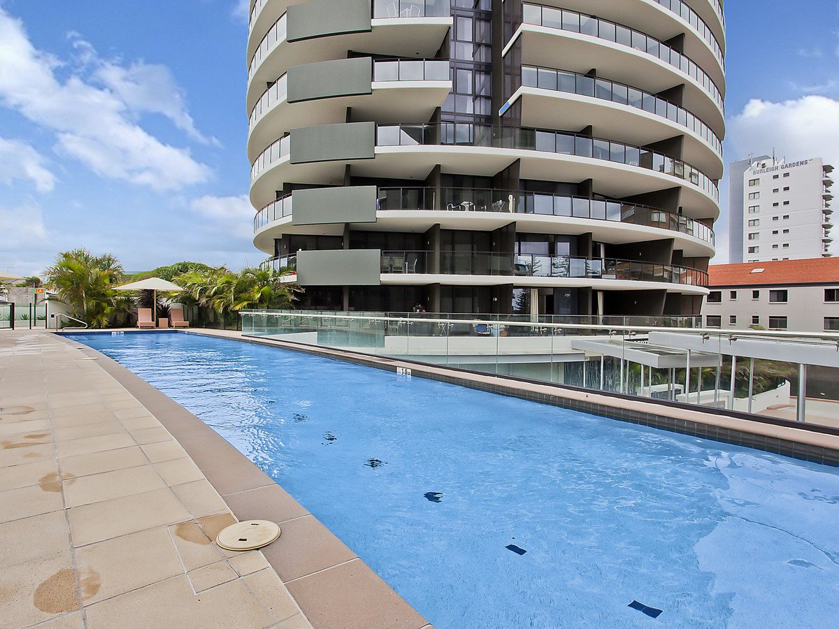 2041/2-14 The Esplanade Burleigh Heads 17
