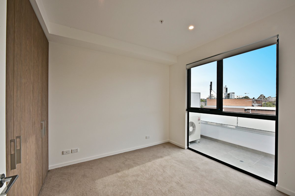 Gallery: 204/1298 Glen Huntly Road