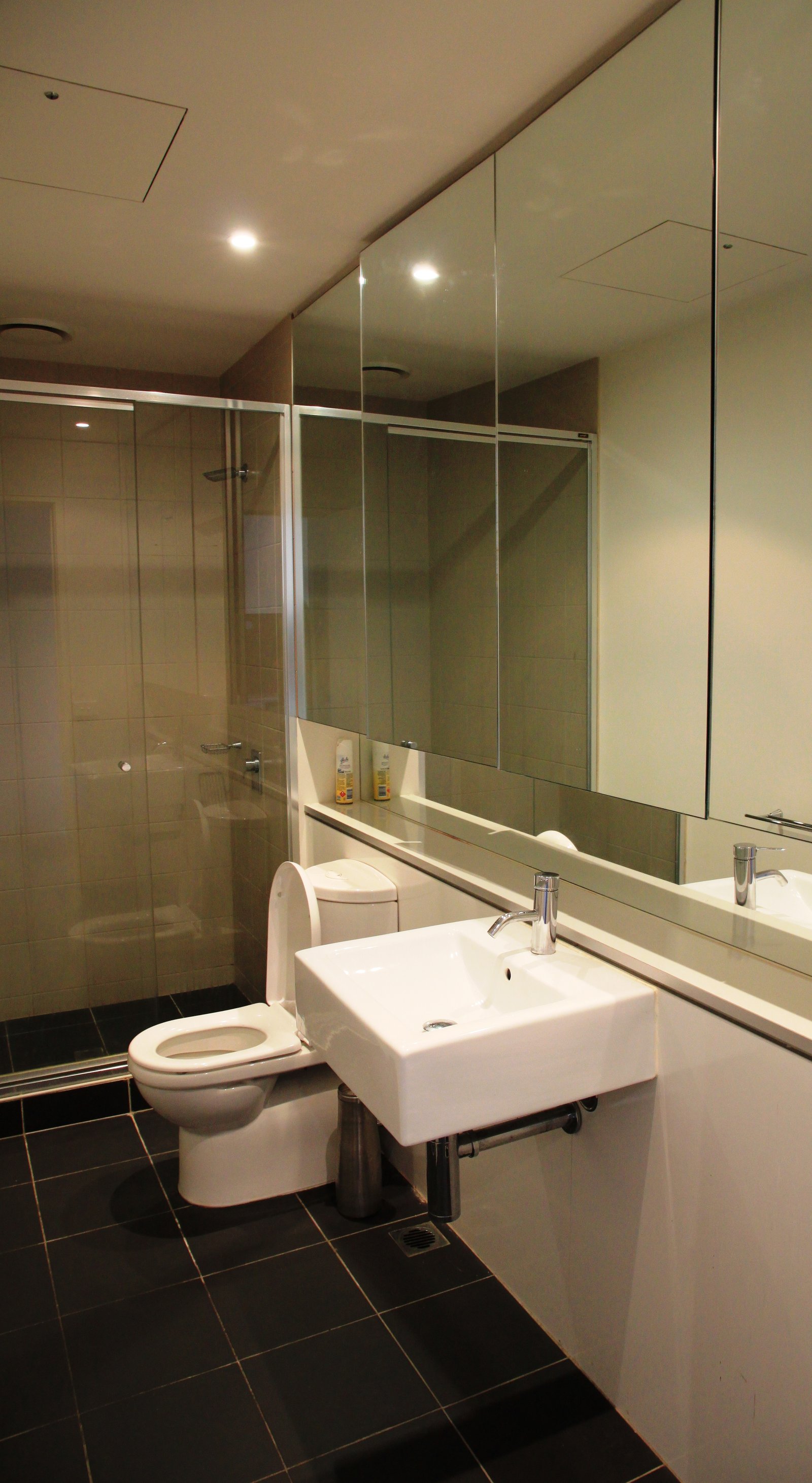 Gallery: 204/163 Inkerman Street