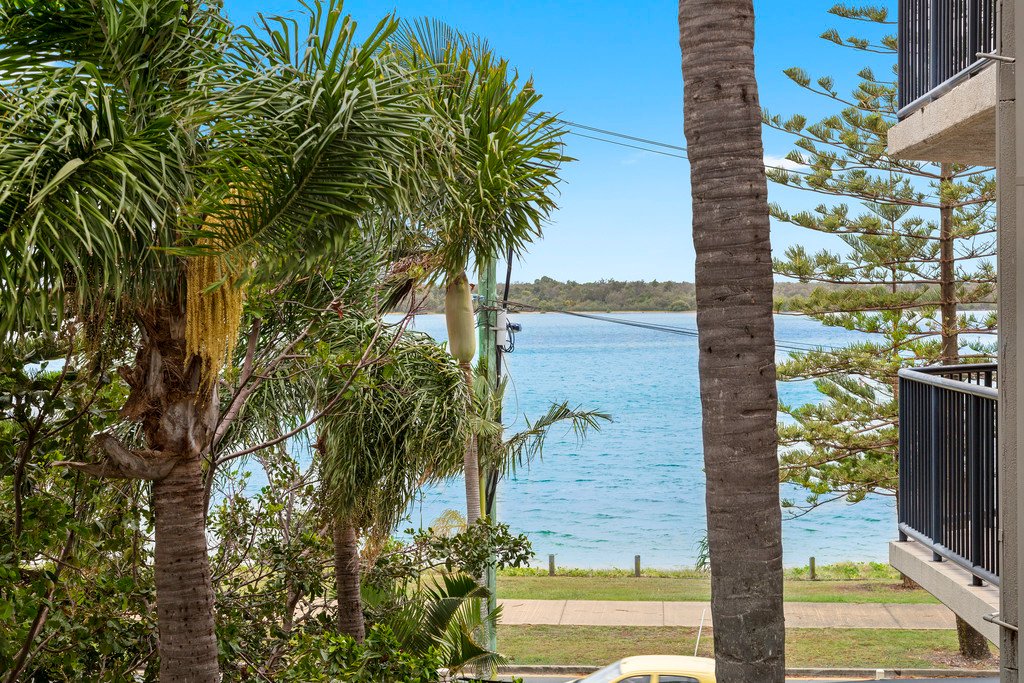 20/418 Marine Parade BIGGERA WATERS 3