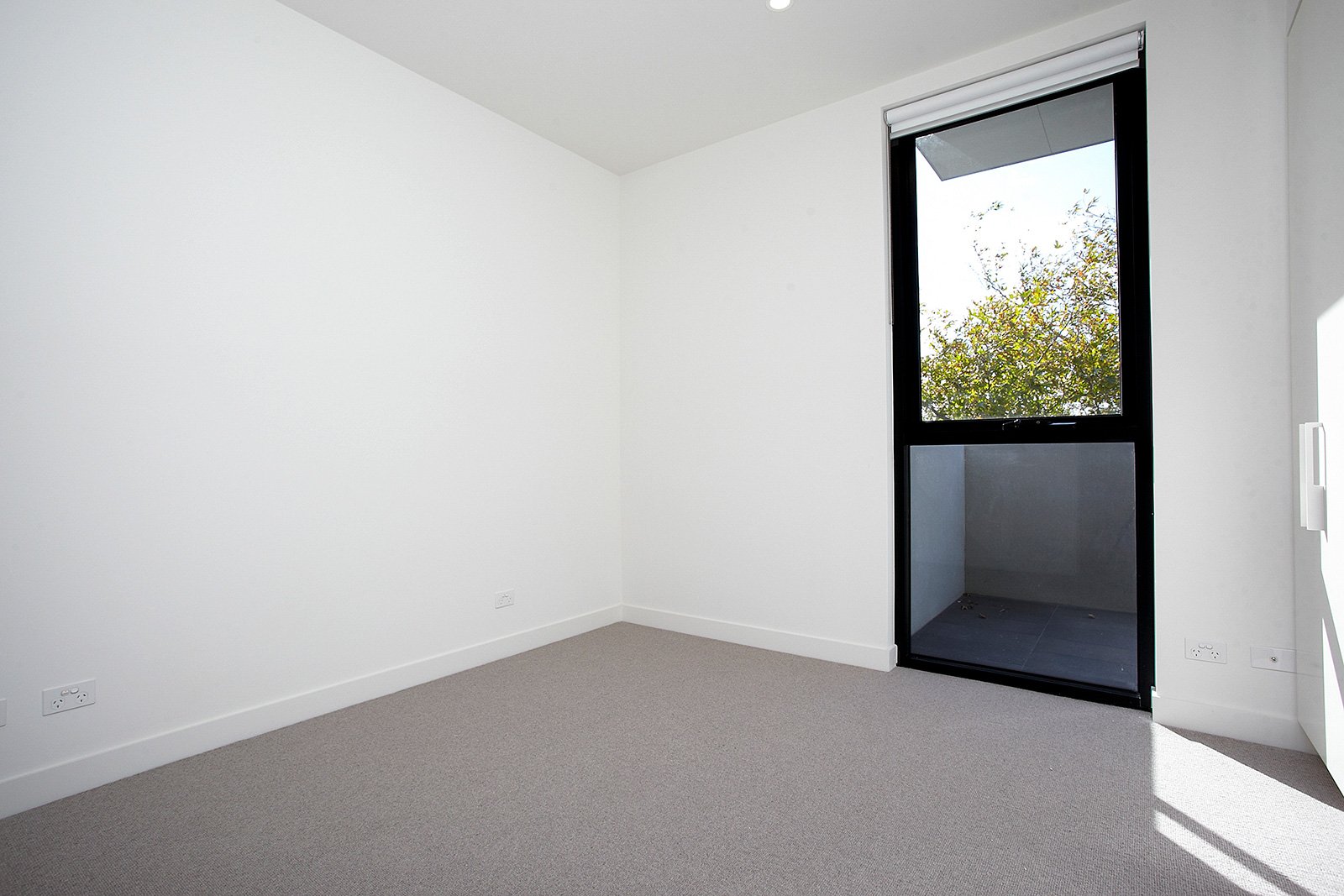 Gallery: 204/2 Well Street
