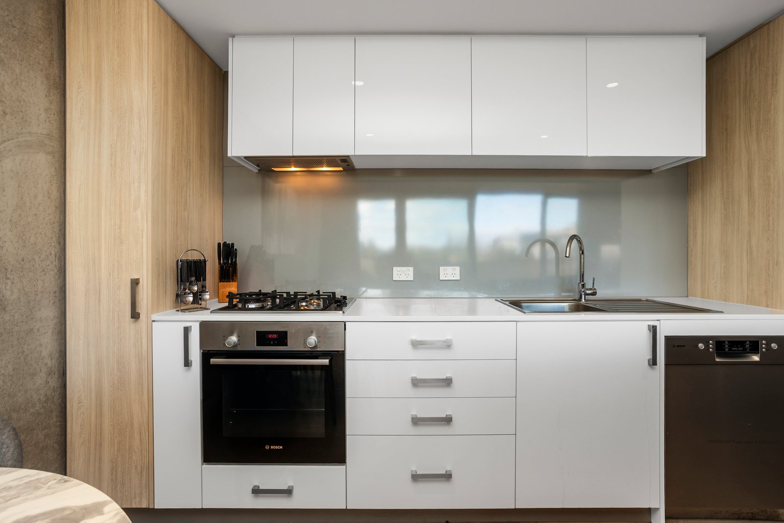 Gallery: 204/205-207 Ballarat Road