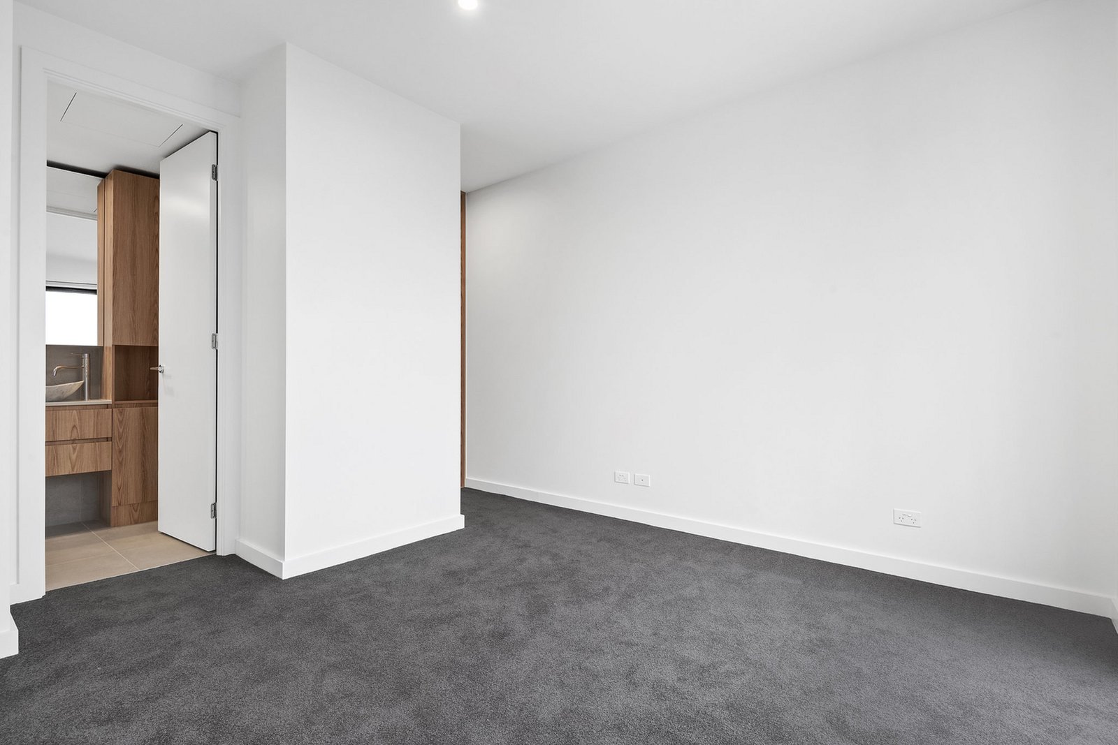 Real Estate and Property in 204/25 Rothschild Street, Glen Huntly, VIC