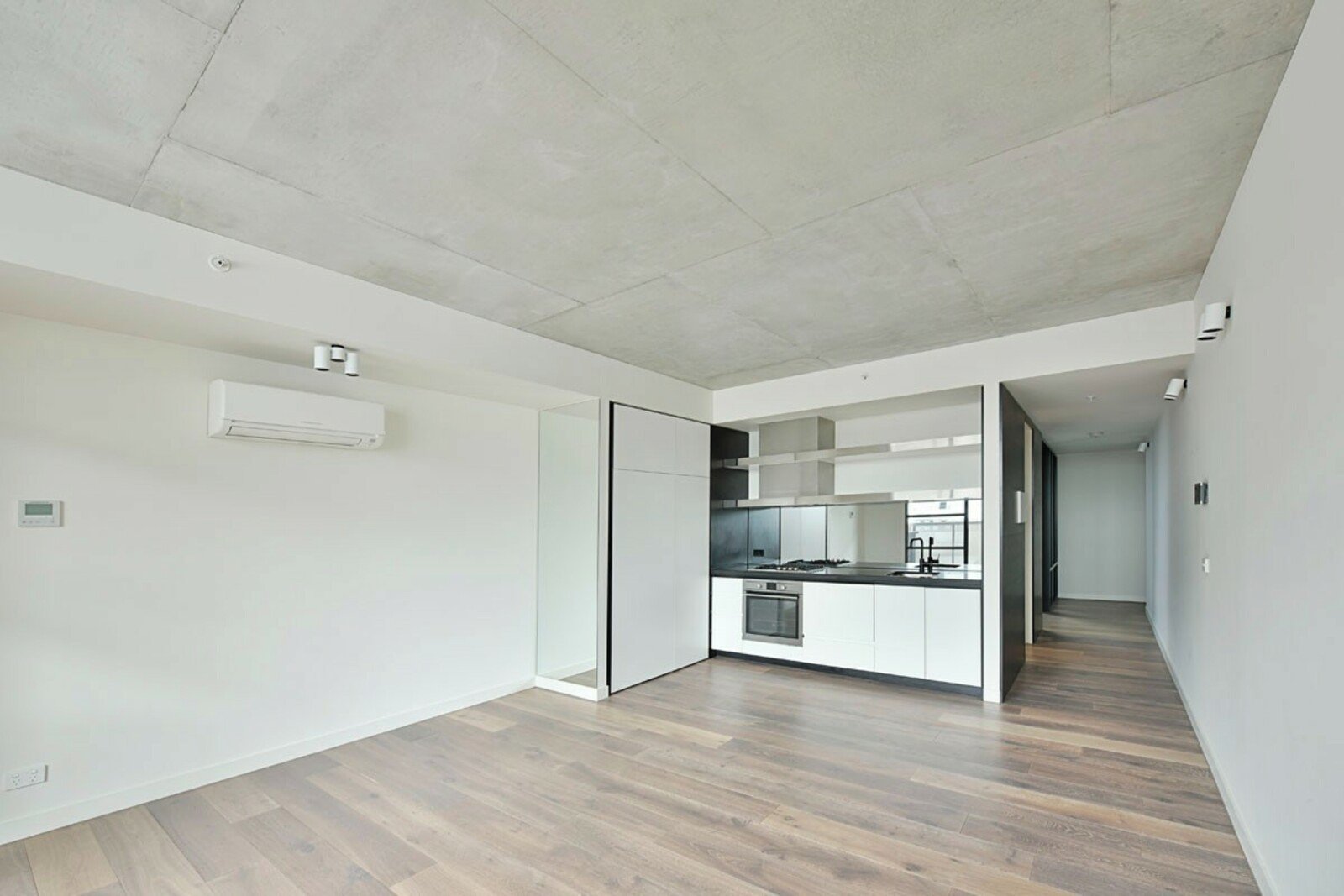 Gallery: 204/25 Wilson Street