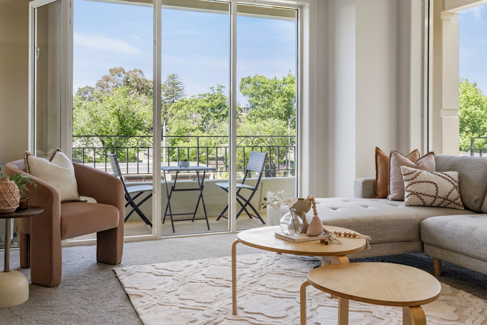 Gallery: 204/400 St Kilda Road