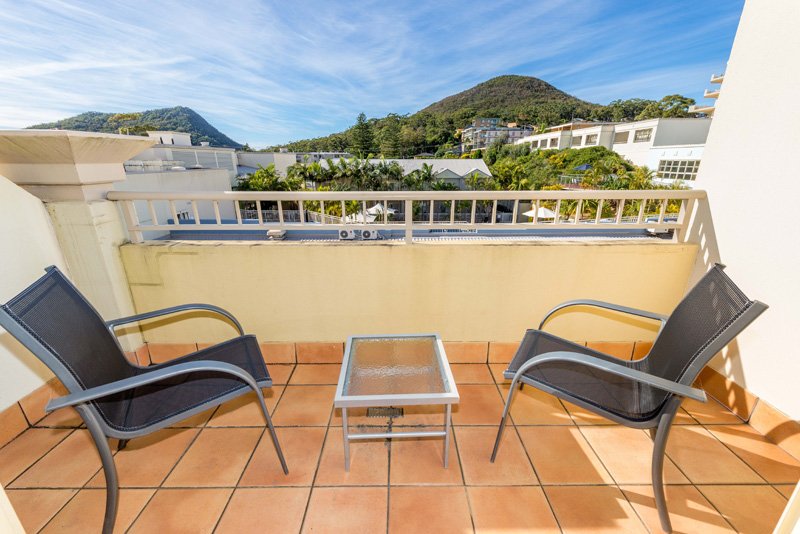 204/43 Shoal Bay Road SHOAL BAY 9