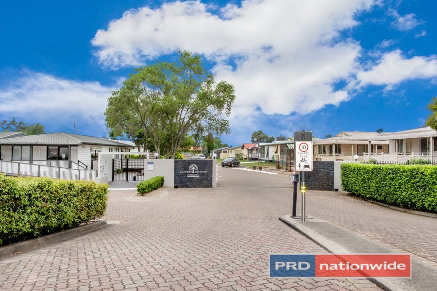 204/6-22 Tench Avenue JAMISONTOWN 12