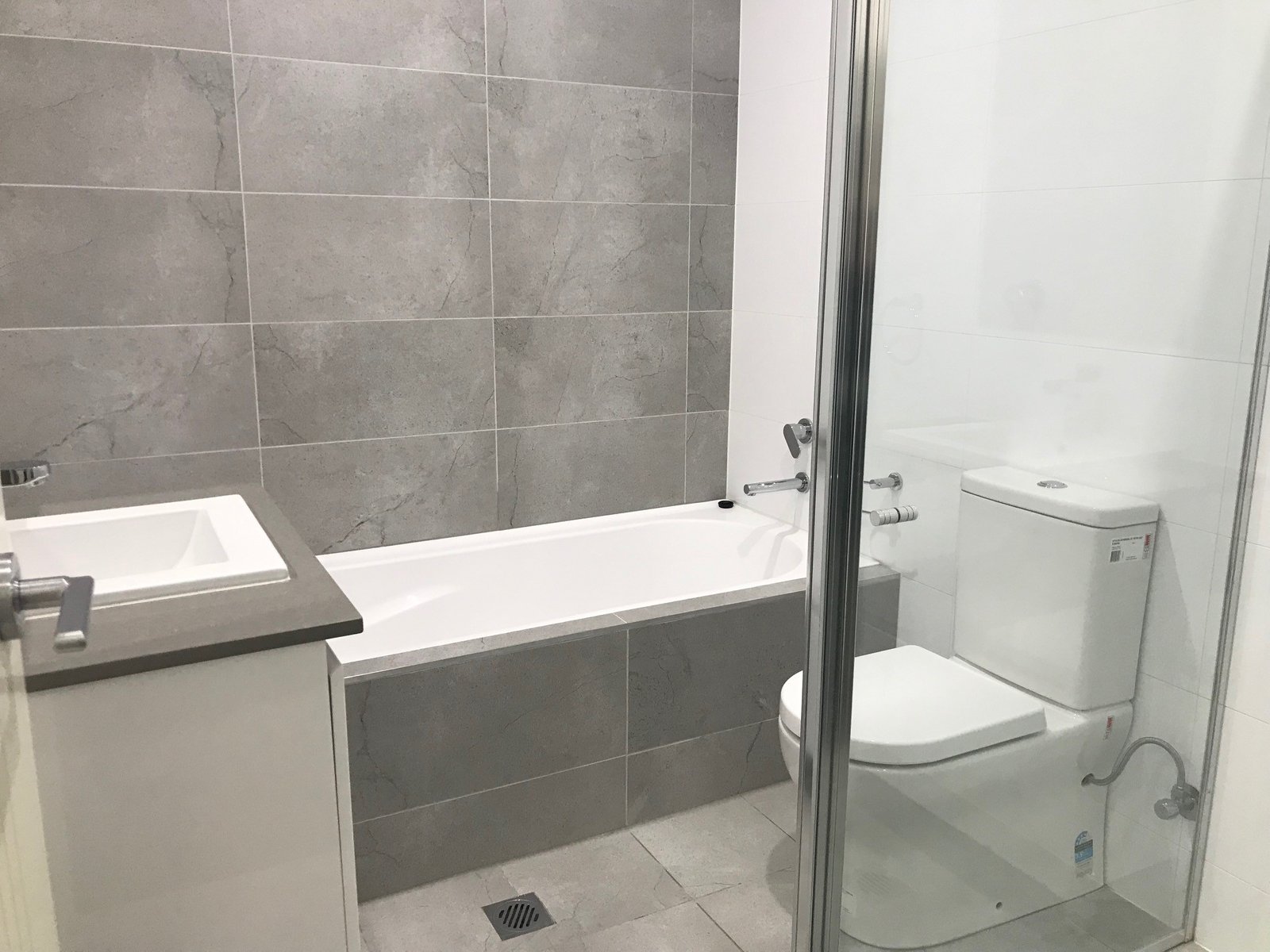 204/83 Lawrence Street PEAKHURST 5