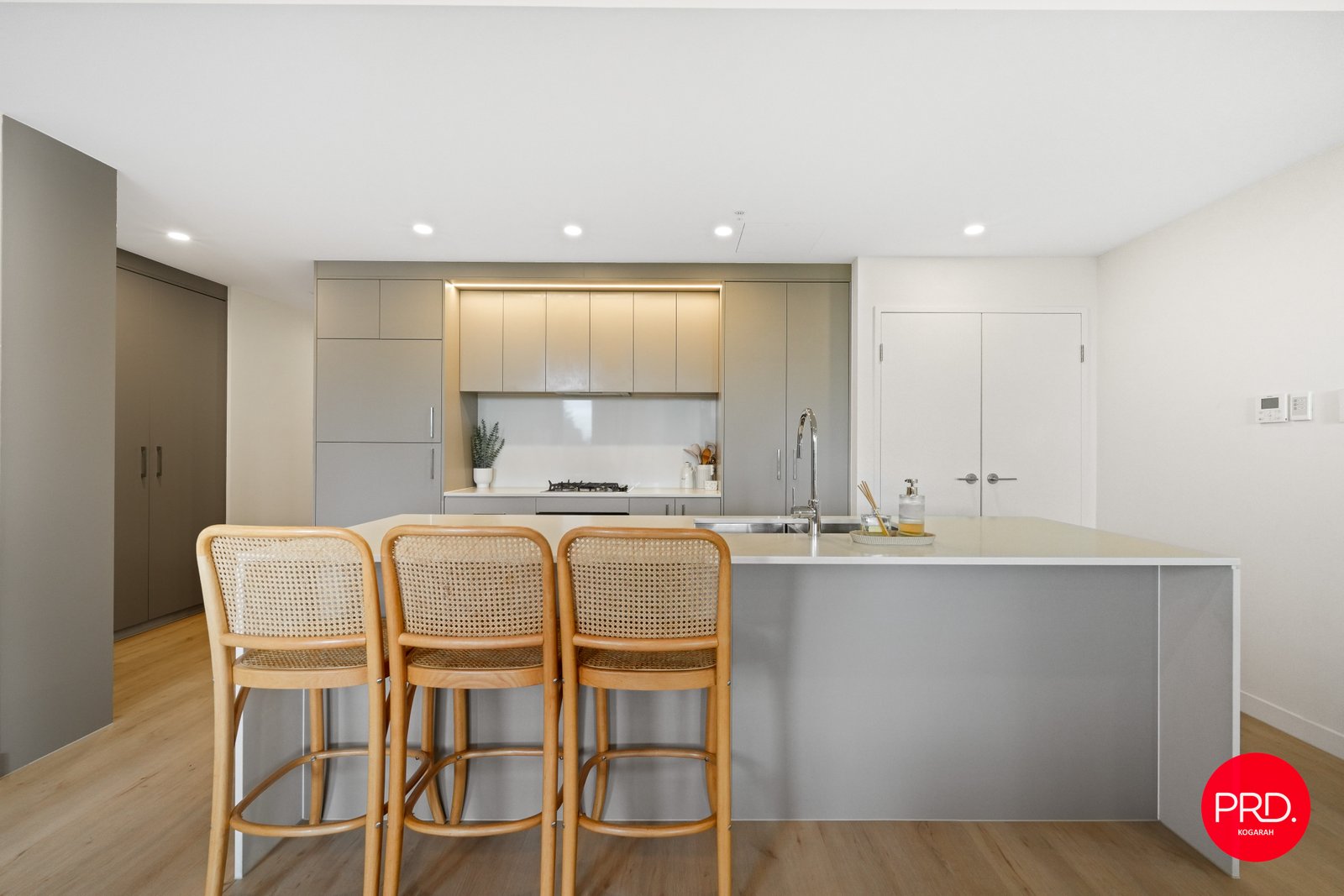204/8A Stoney Creek Road BEXLEY 3