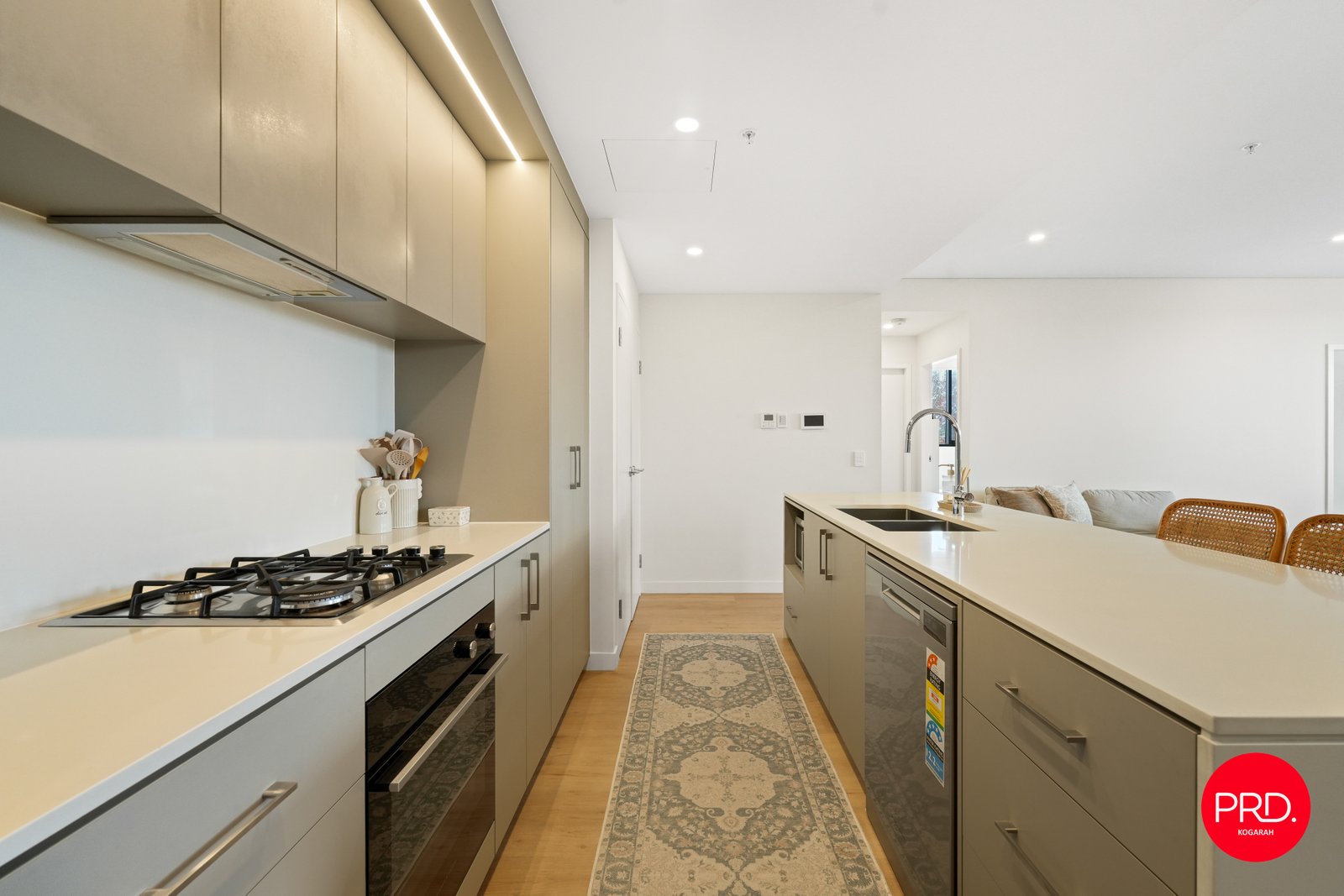 204/8A Stoney Creek Road BEXLEY 16