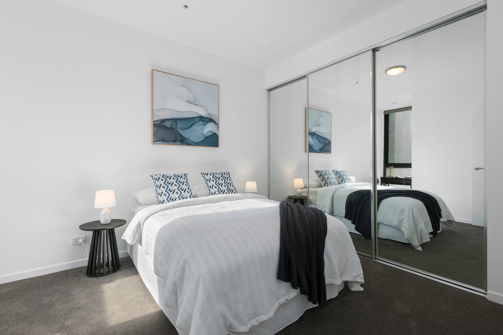 Gallery: 204C/1142 Nepean Highway