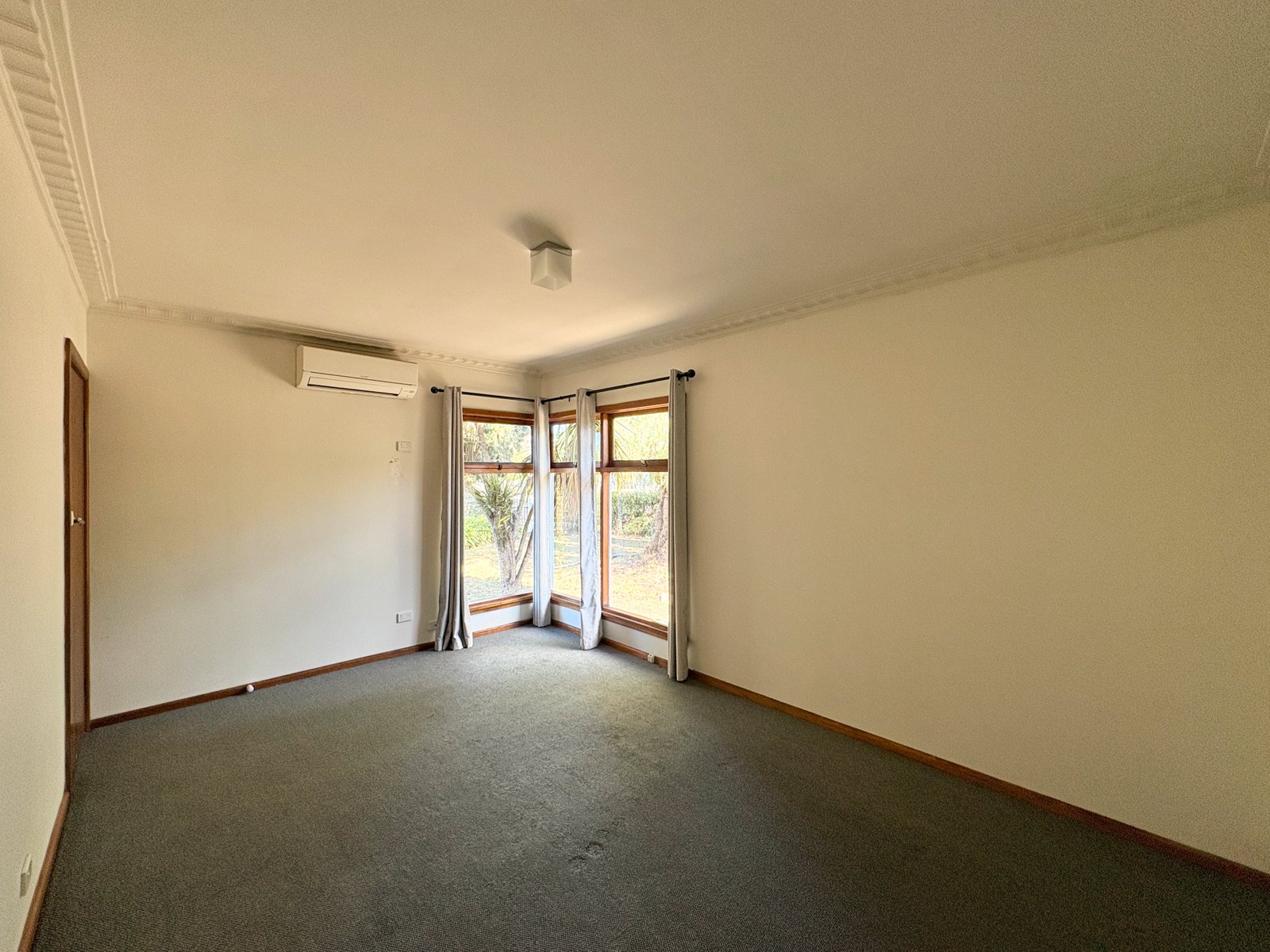 Gallery: 205 Boundary Road