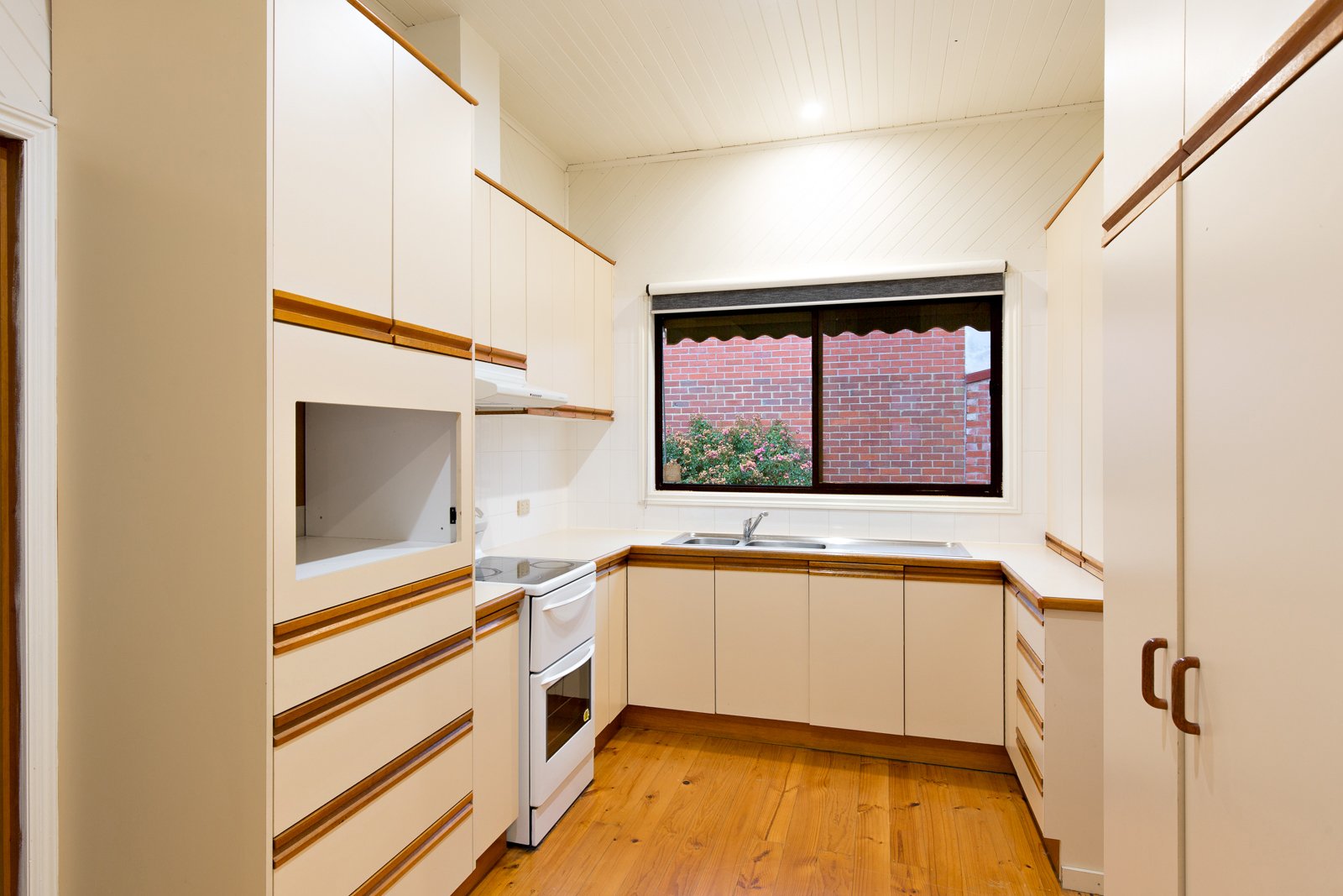 Gallery: 205 Clyde Street