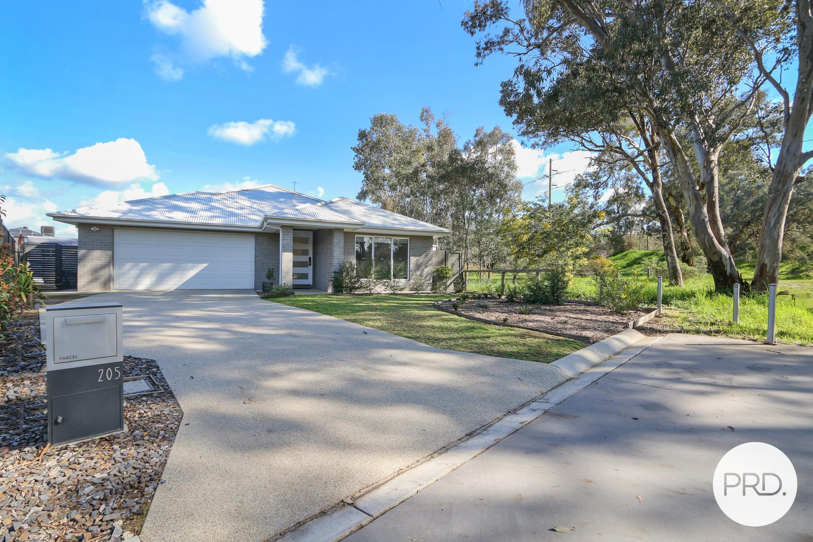 205 Ettamogah Road THURGOONA 26