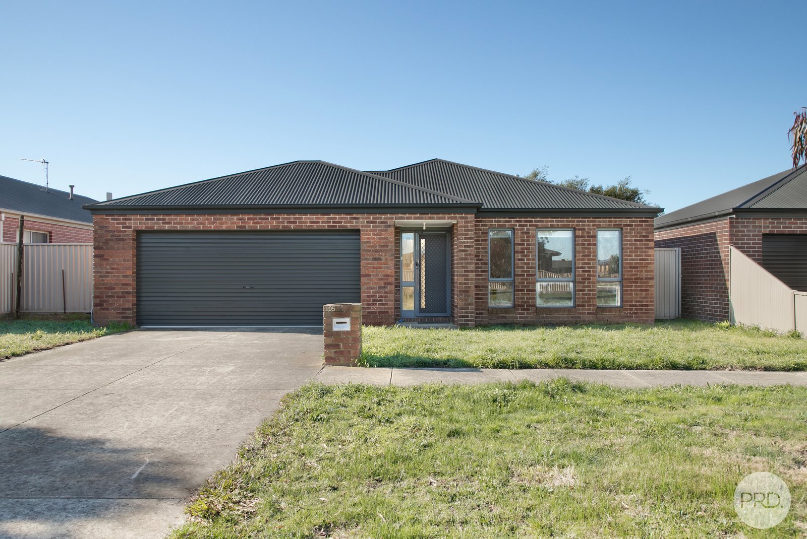 205 Kossuth Street SEBASTOPOL 1