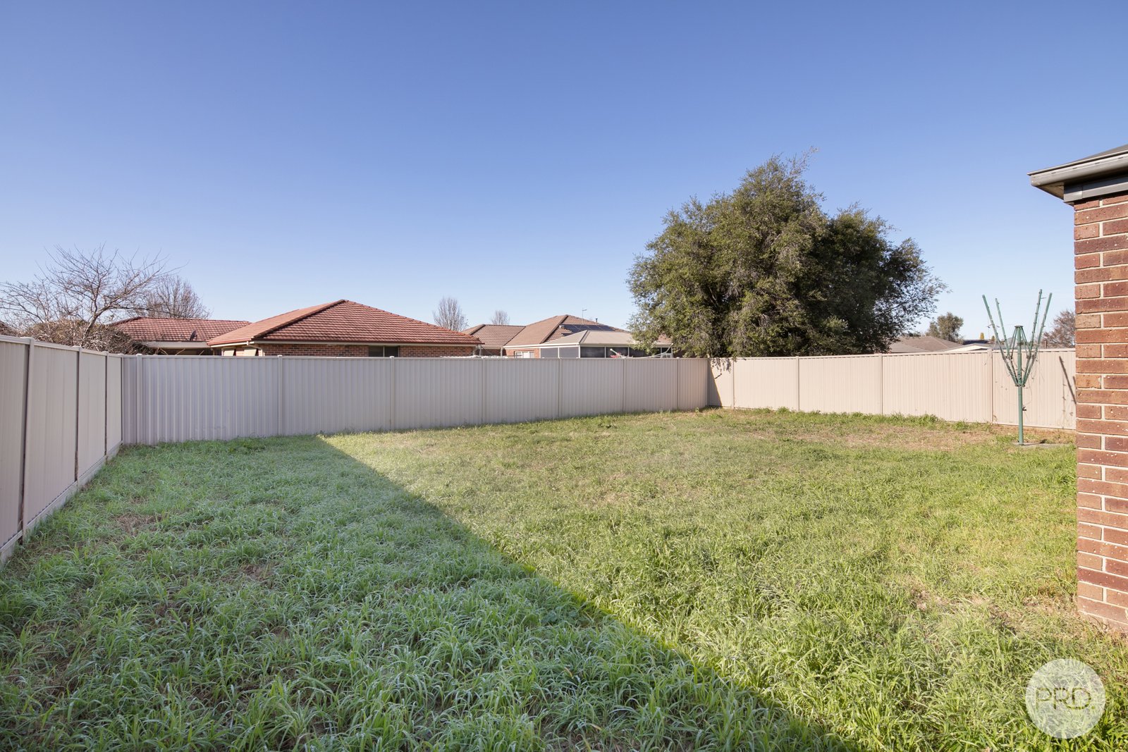 205 Kossuth Street SEBASTOPOL 16