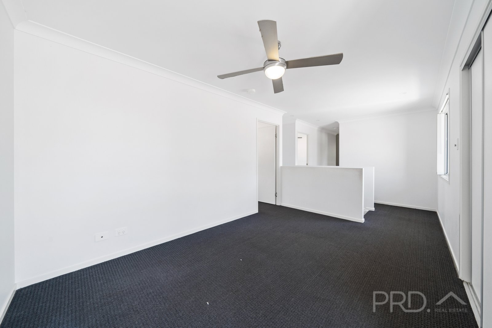 205 QUEEN Street CLEVELAND 5