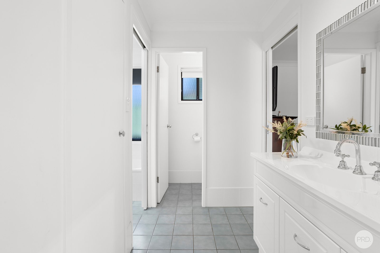 205 Sandy Point Road SALAMANDER BAY 24