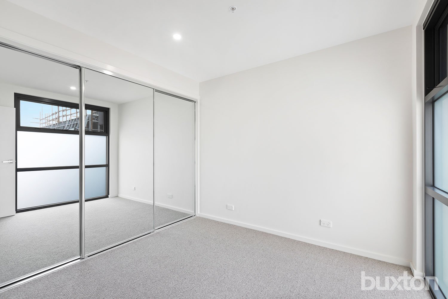 Gallery: 205/1 Omeo Court