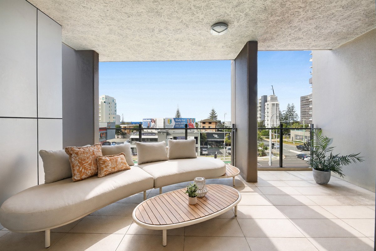 205/1 Toombul Avenue Miami 13