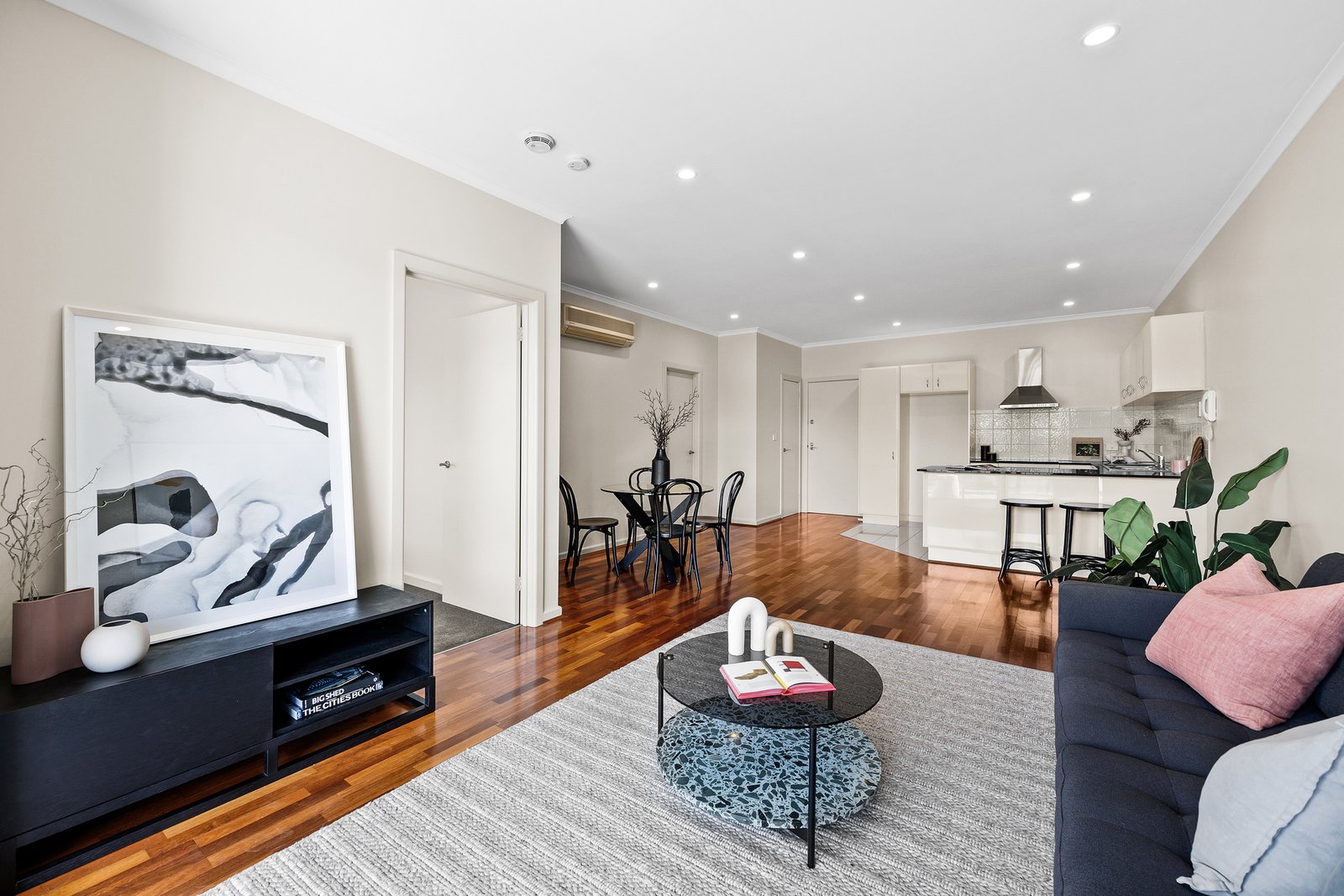 Real Estate and Property in 205/100 Hawthorn Road, Caulfield North, VIC